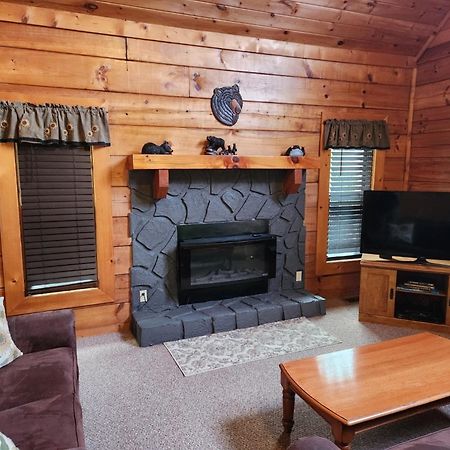 Story Brook: Beautiful True Log Cabin! Close To Dollywood, State Park, And More! Sevierville Εξωτερικό φωτογραφία